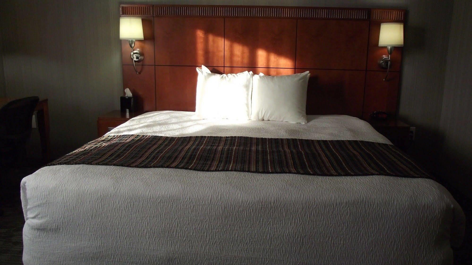 Country Inn & Suites By Radisson, Delta Park North Portland Buitenkant foto