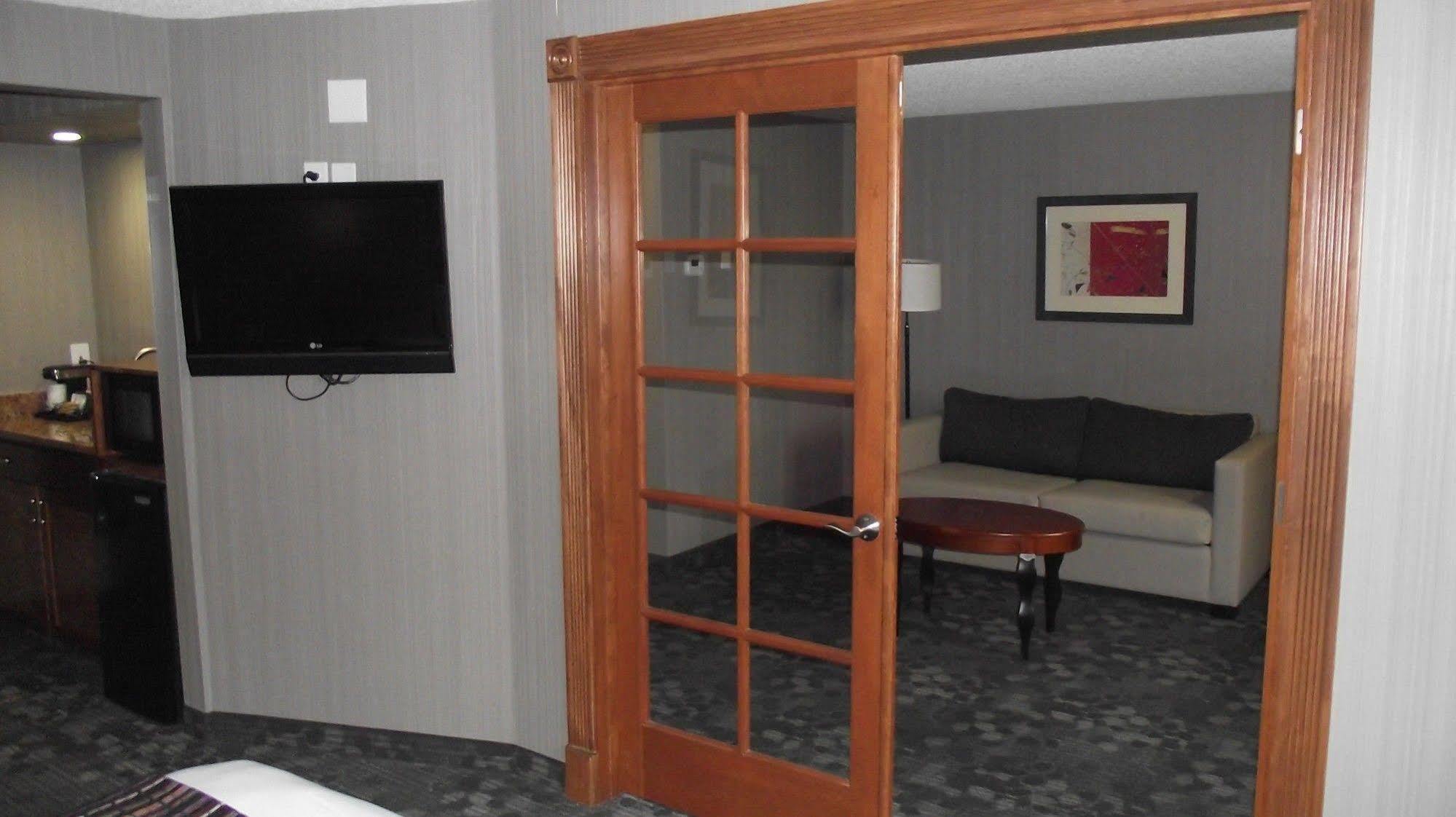 Country Inn & Suites By Radisson, Delta Park North Portland Buitenkant foto